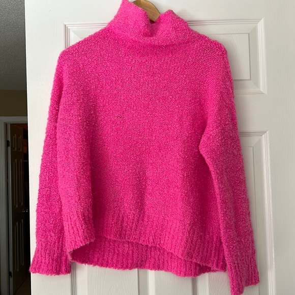 Lou & Grey Wool Turtle Neck - Picture 1 of 3